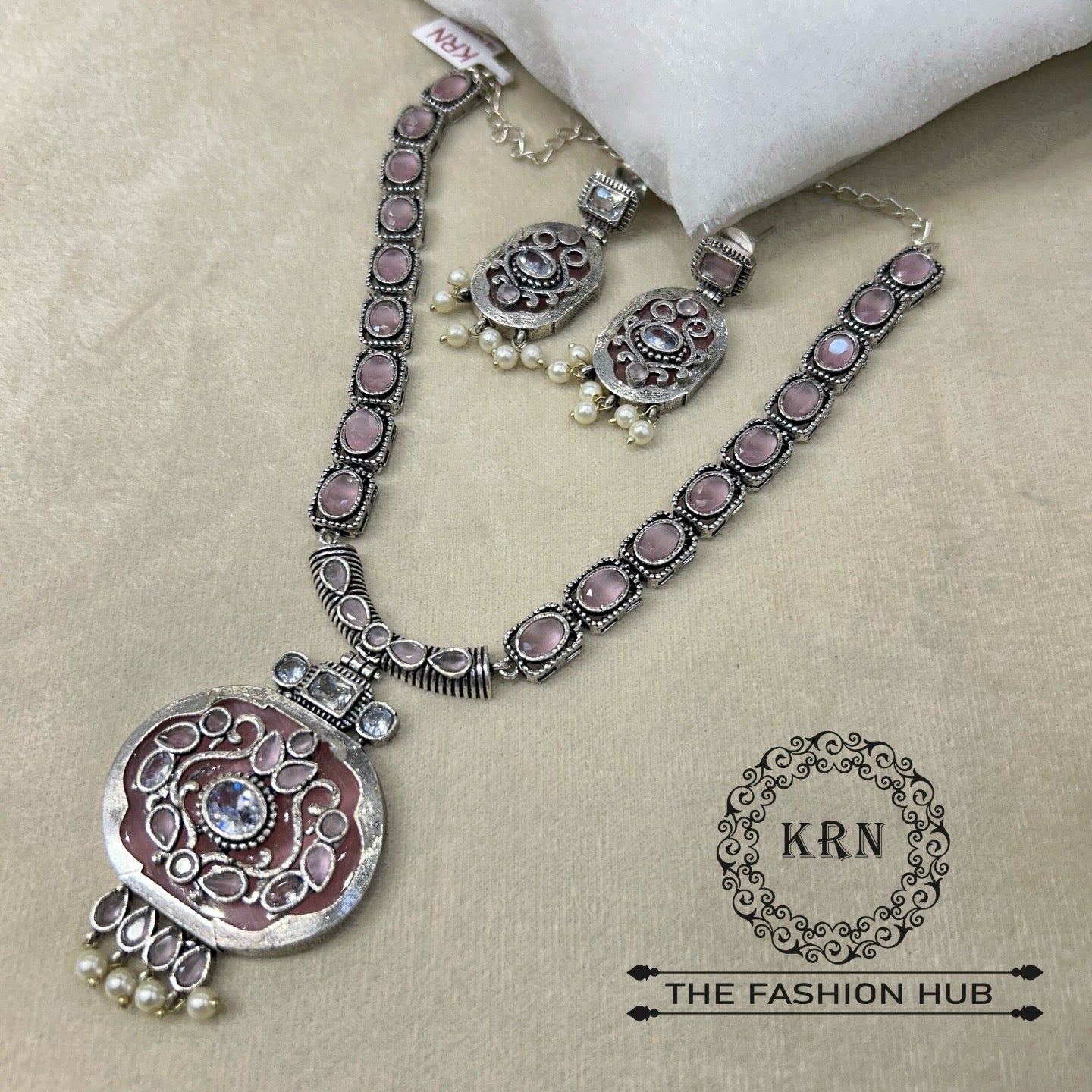 Elegant Oxidized Necklace Set BM-01