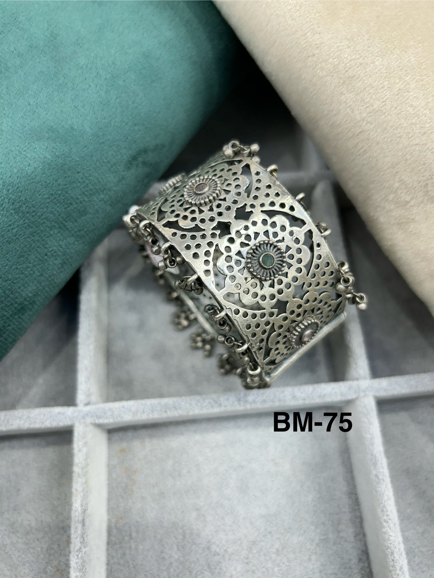 Garba Special Oxidised Kada