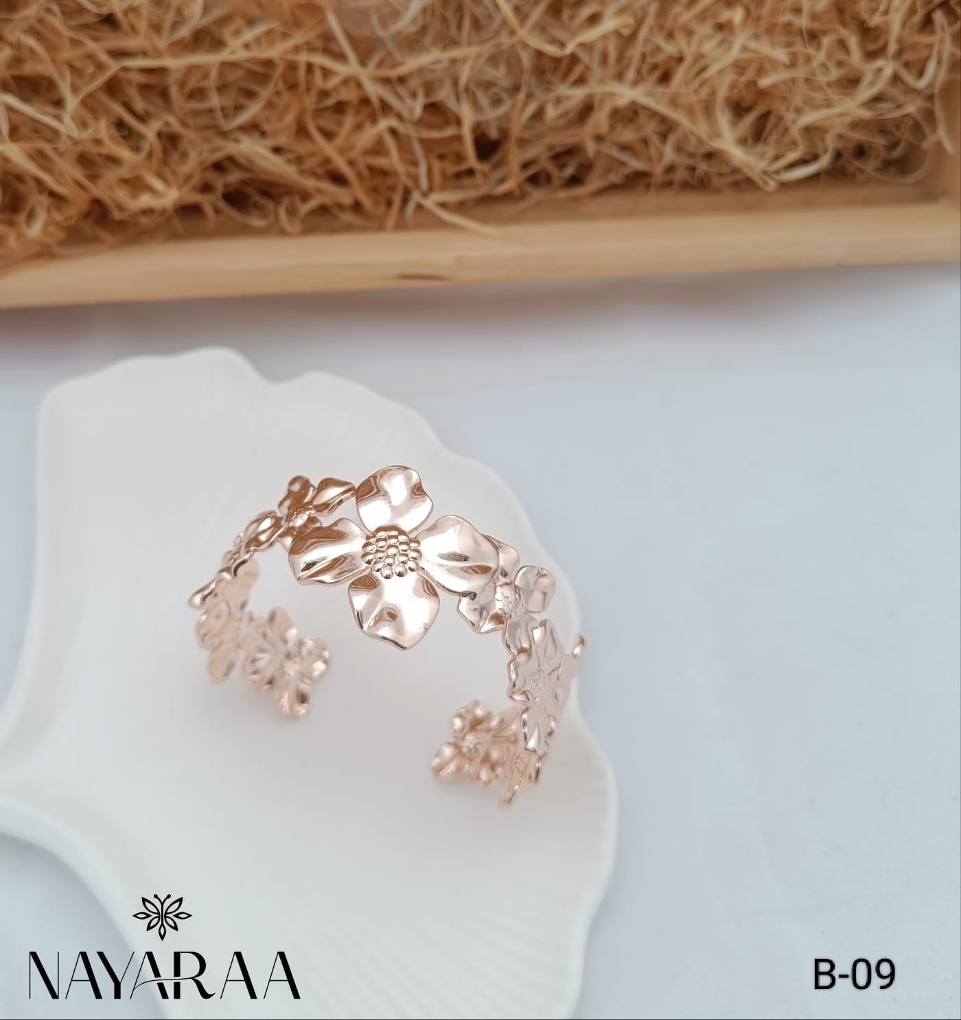 Blossom Glow Rose Gold Kada B09