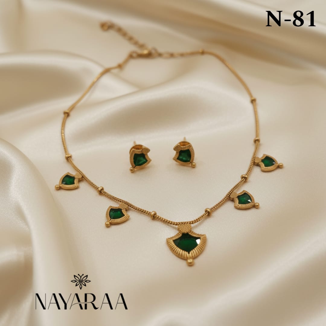 Elegant Premium Paisly Necklace set -N81