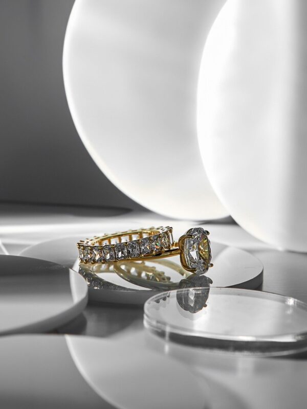 Aurora Solitaire Diamond Ring